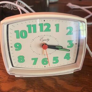 Clock equity vintage letters glow in dark